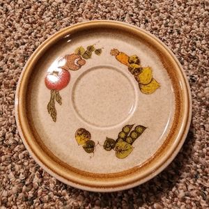 Mikasa Stone Manor 6.5" Plates, Set of 4